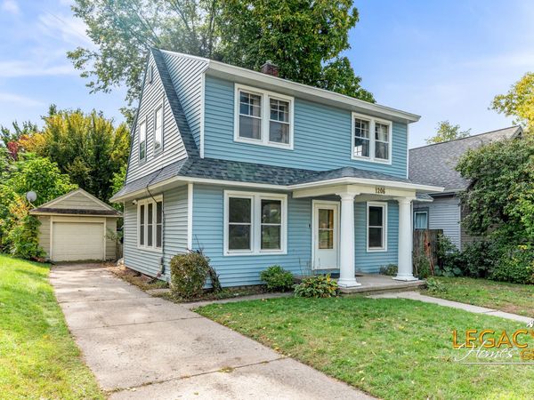 1206 Fisk Road SE, Grand Rapids, MI 49506