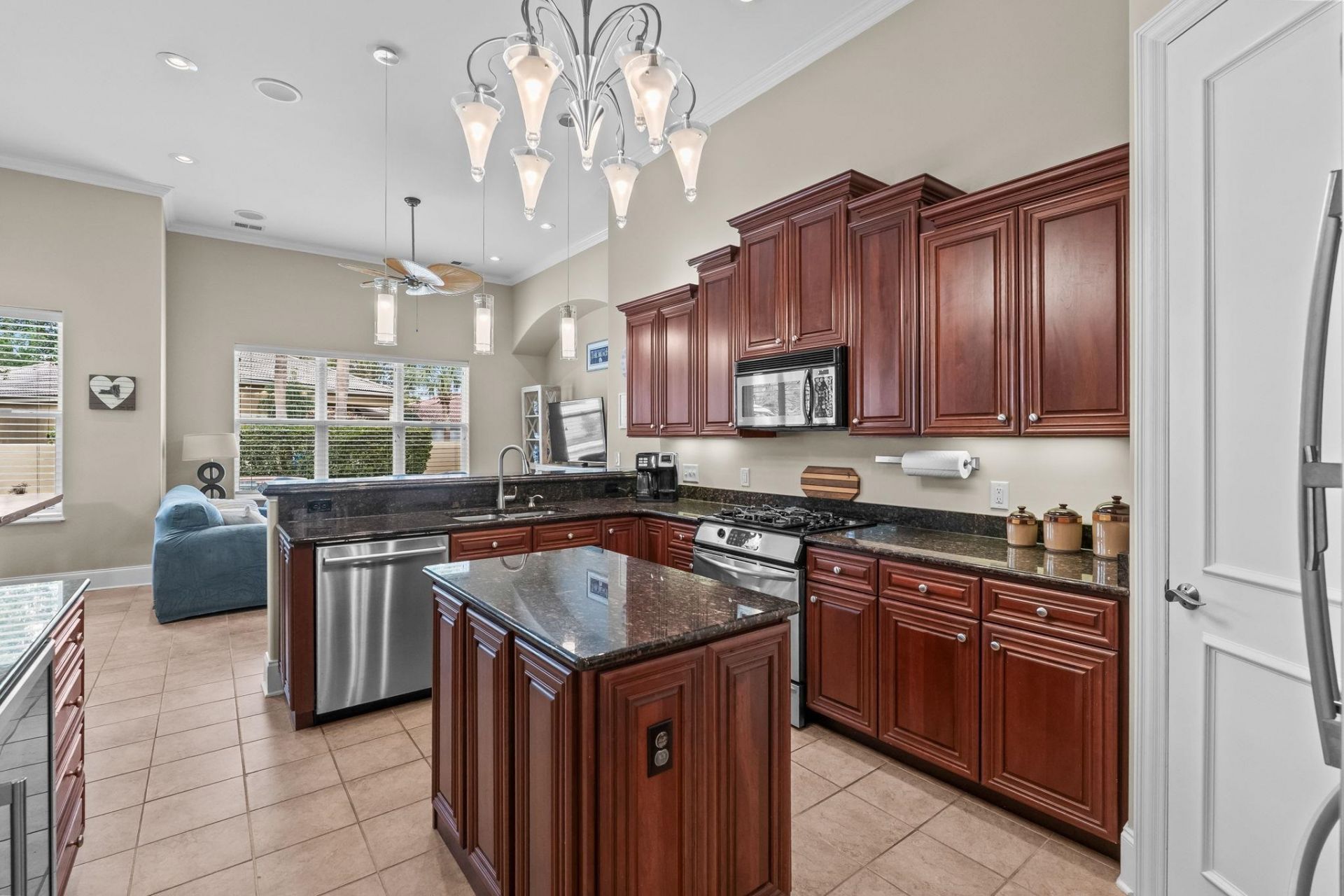 7557 Siena Blvd. Photo 17