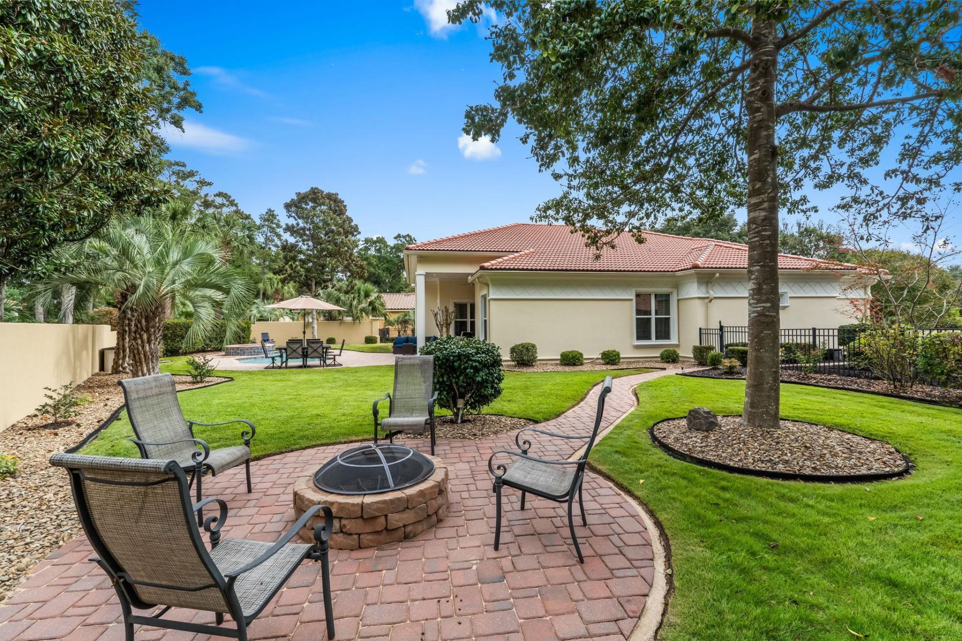 7557 Siena Blvd. Photo 51