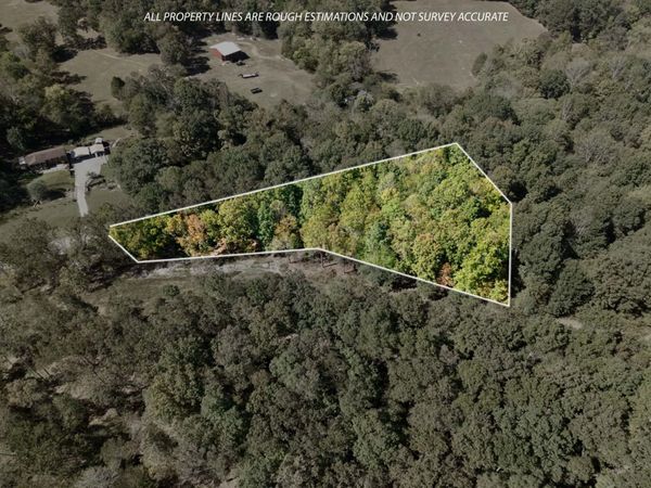 4563 Chapel Hill Rd , Unit 1, Southside, TN 37171