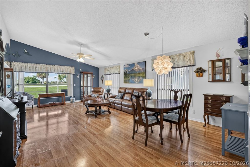 6865 SE Bunker Hill Drive, Hobe Sound, FL 33455 Photo