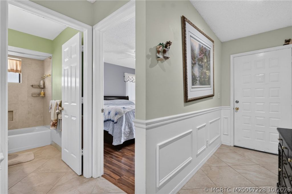 6865 SE Bunker Hill Drive, Hobe Sound, FL 33455 Photo
