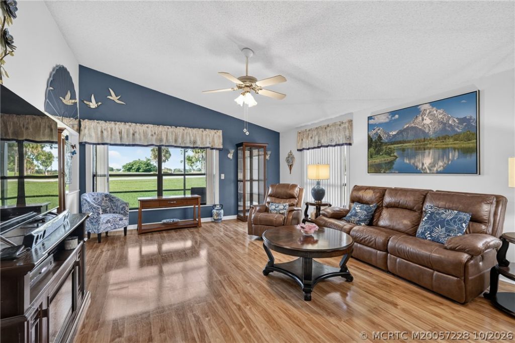 6865 SE Bunker Hill Drive, Hobe Sound, FL 33455 Photo
