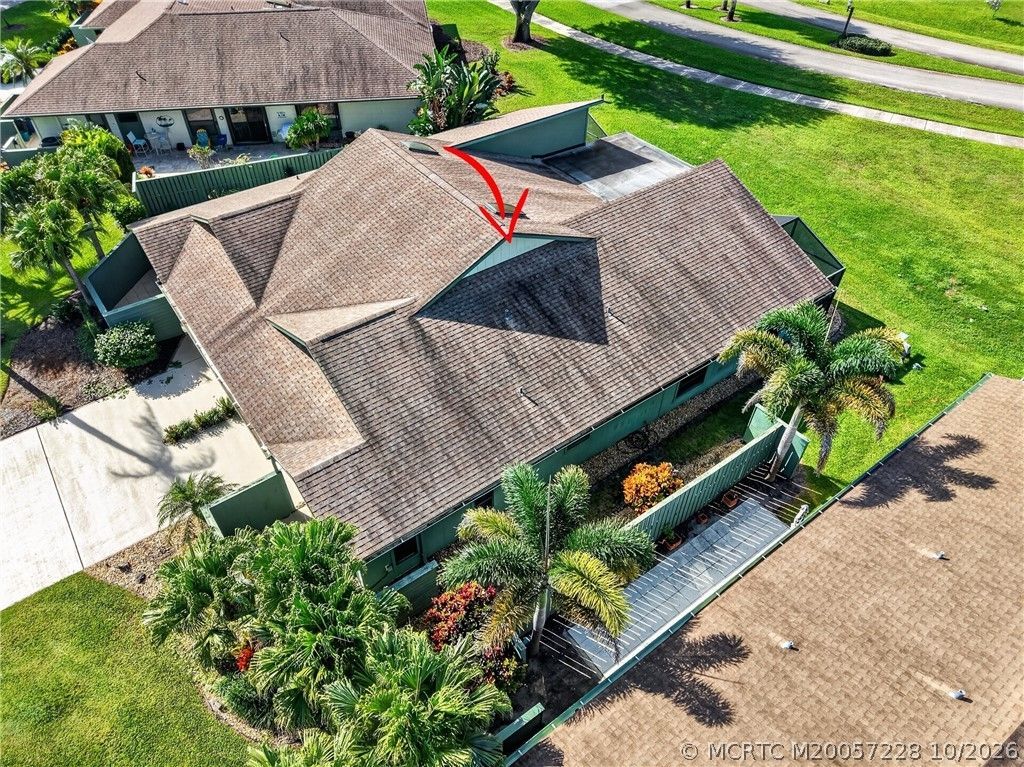 6865 SE Bunker Hill Drive, Hobe Sound, FL 33455 Photo