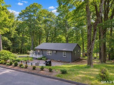 10 Brook, New Fairfield, CT 06812