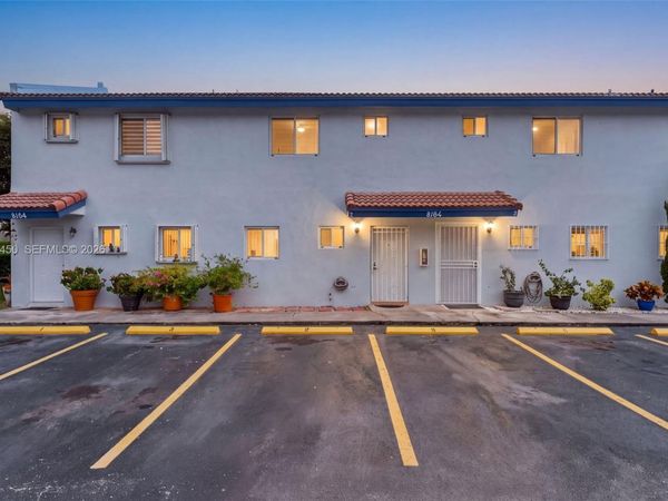 8164 NW 10th St , Unit 2, Miami, FL 33126