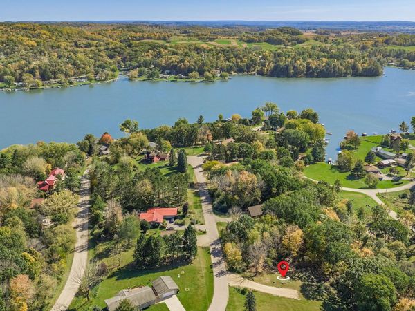 S805 Goldfinch Court, La Valle, WI 53941