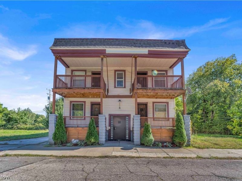 1111 E 76th Street, Cleveland, OH 44103 Photo 1