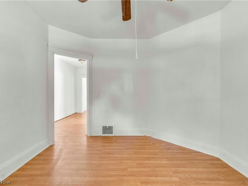 1111 E 76th Street, Cleveland, OH 44103 Photo 19