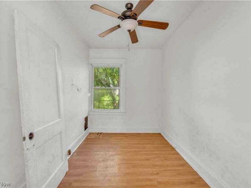 1111 E 76th Street, Cleveland, OH 44103 Photo 32
