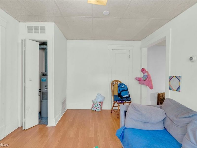 1111 E 76th Street, Cleveland, OH 44103 Photo 40