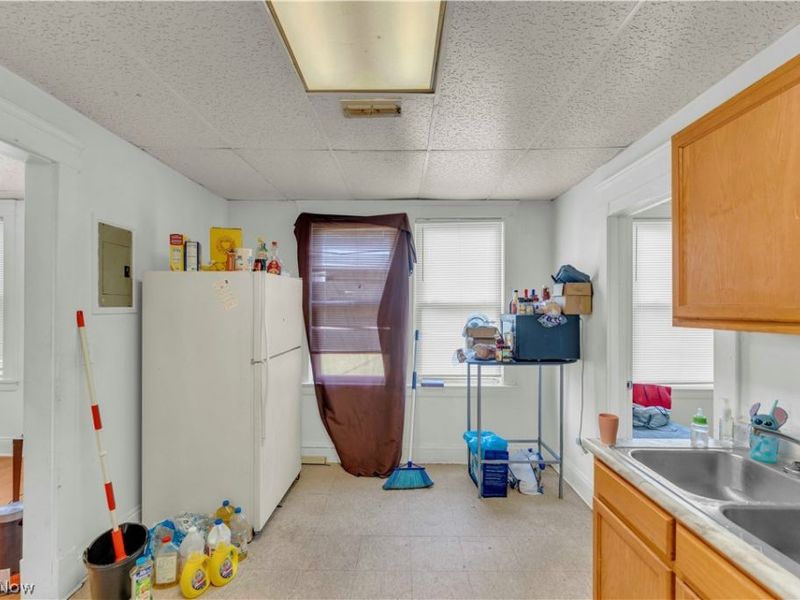 1111 E 76th Street, Cleveland, OH 44103 Photo 44