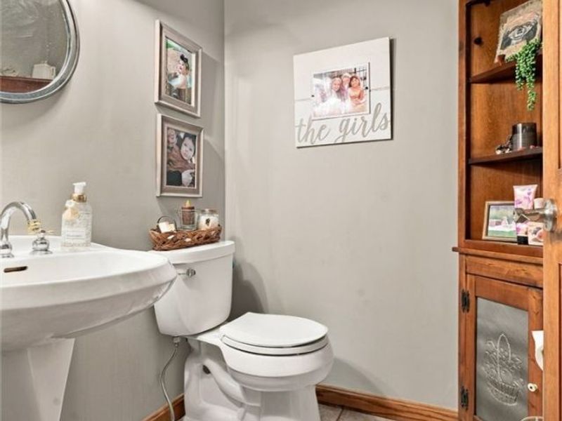 5850 Meter Road NE, Mechanicstown, OH 44651 Photo 13