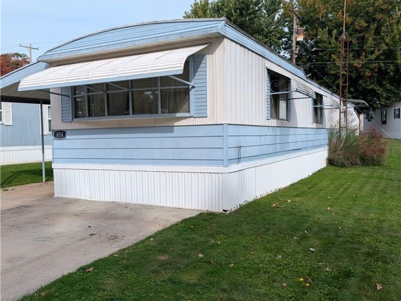 454 Westwoods, Amherst, OH 44001 Photo 22