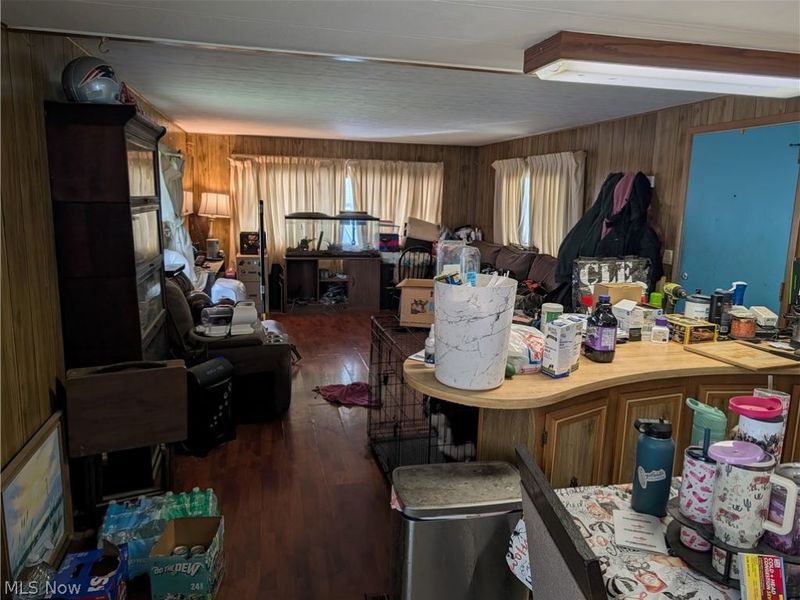 454 Westwoods, Amherst, OH 44001 Photo 9