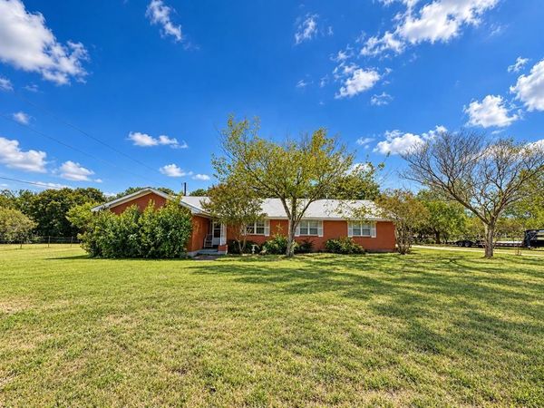 1105 Oak Drive, Flower Mound, TX 75028