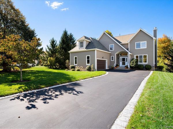 4 Harris Court, Baldwin Place, NY 10505
