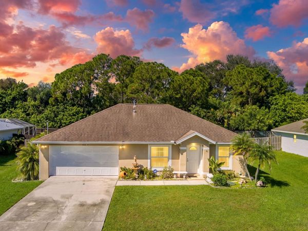 1402 SW Broadview Street, Port St. Lucie, FL 34983
