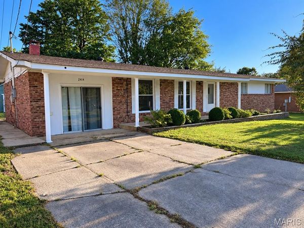 2414 Covington Meadows , Poplar Bluff, MO 63901