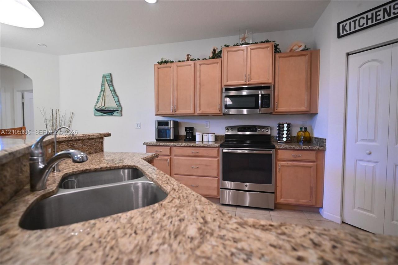 1631 NW 21st St, Homestead, FL 33030 Photo