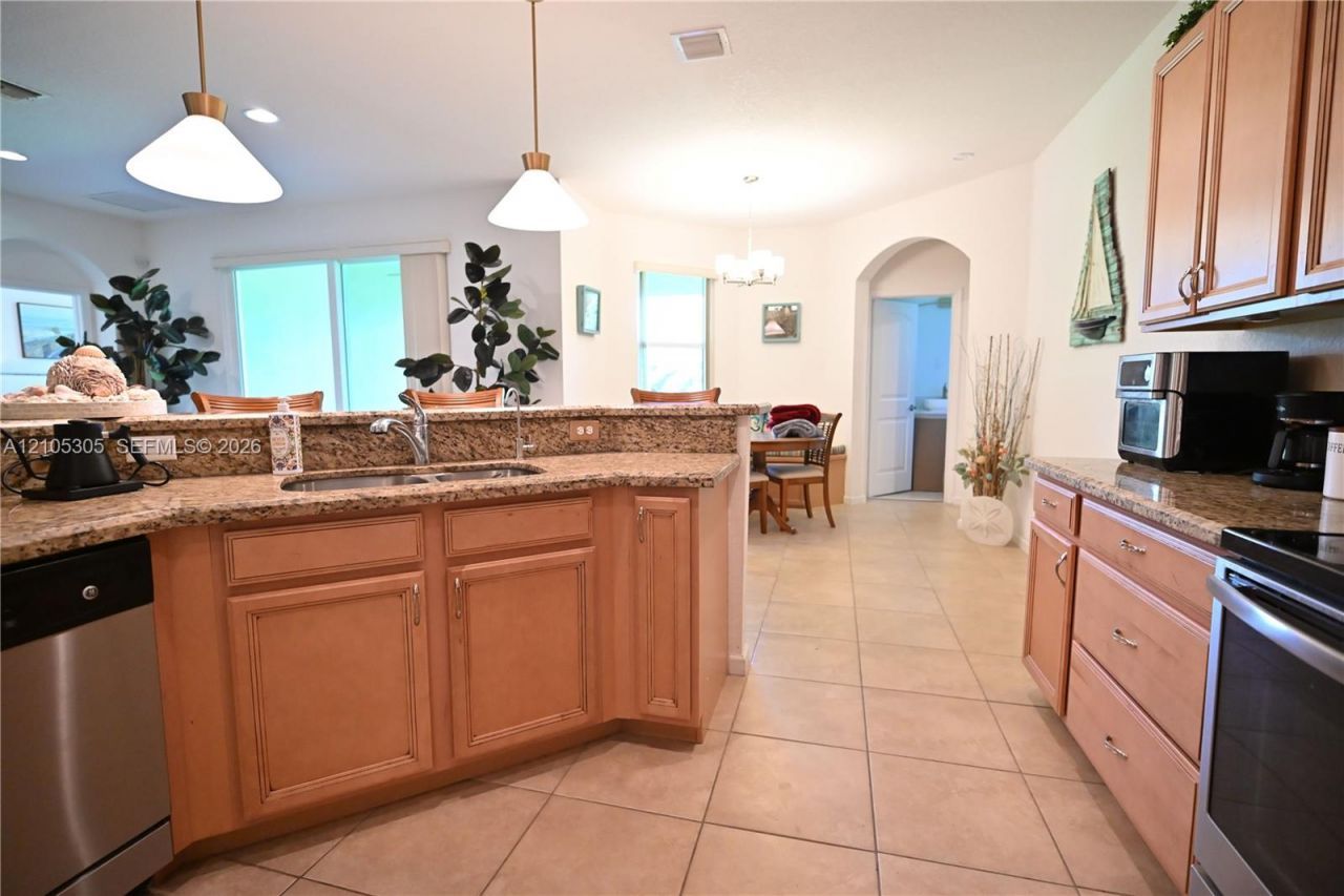 1631 NW 21st St, Homestead, FL 33030 Photo