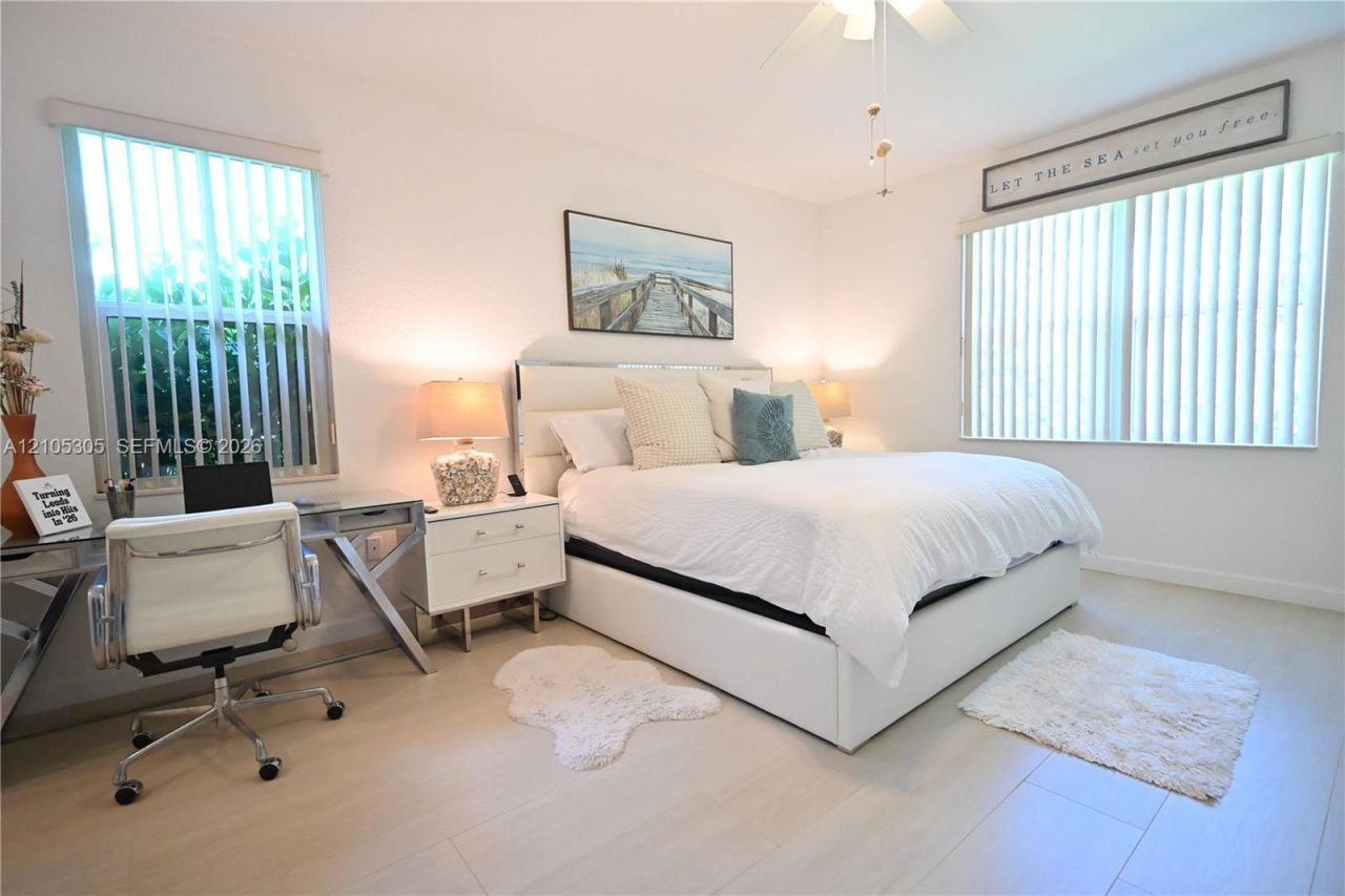 1631 NW 21st St, Homestead, FL 33030 Photo