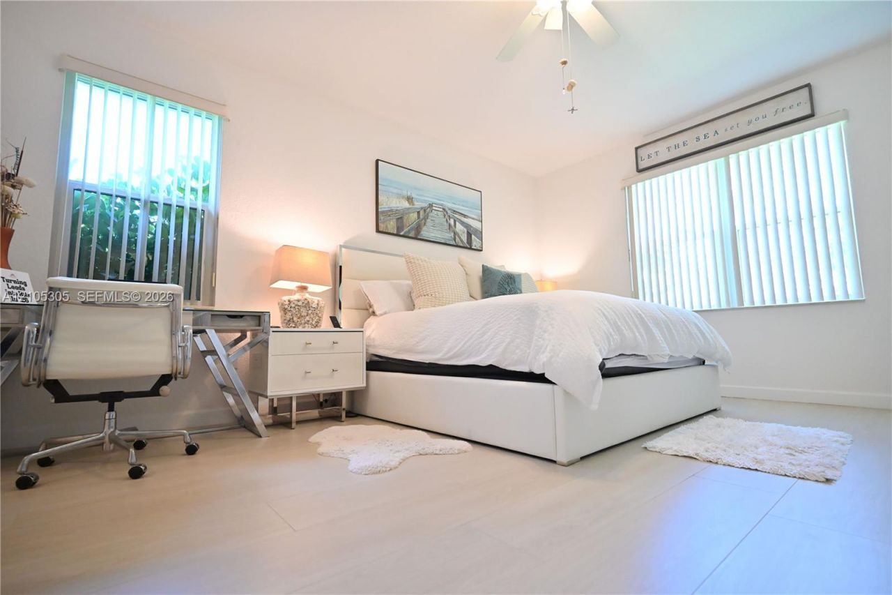 1631 NW 21st St, Homestead, FL 33030 Photo