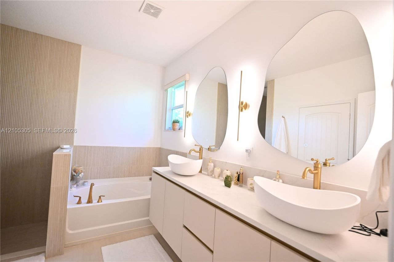 1631 NW 21st St, Homestead, FL 33030 Photo