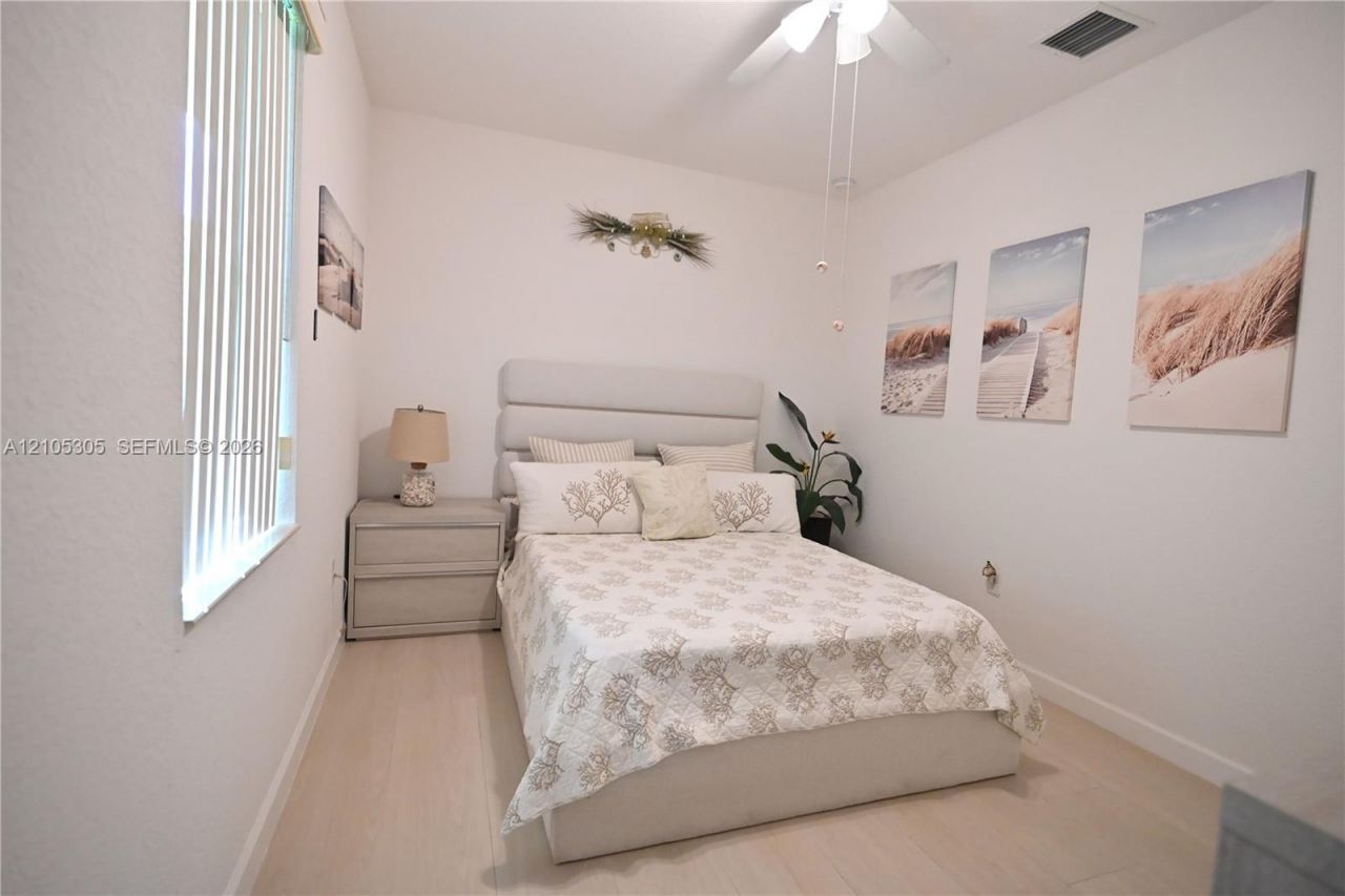 1631 NW 21st St, Homestead, FL 33030 Photo