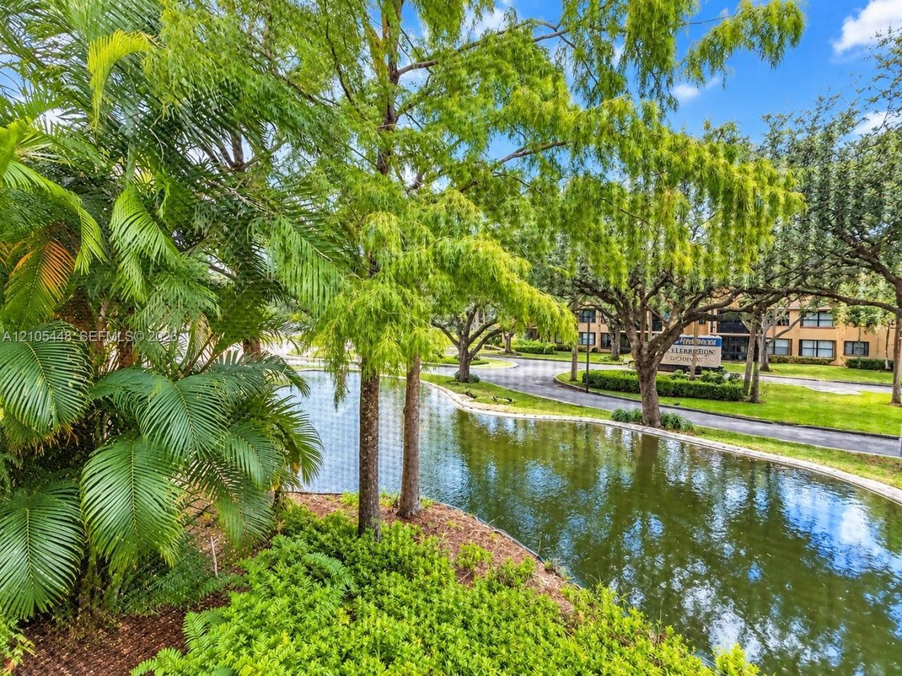 15515 N Miami Lakeway N , Unit 204-11, Miami Lakes, FL 33014 Photo