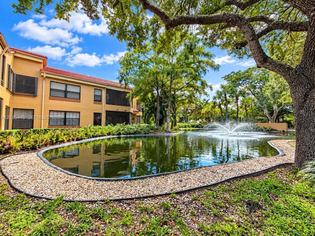 15515 N Miami Lakeway N , Unit 204-11, Miami Lakes, FL 33014 Photo