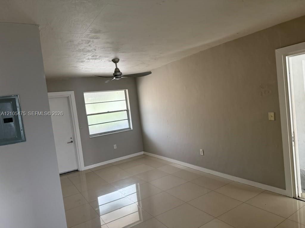 990 SW 4th St , Unit 8, Miami, FL 33130 Photo