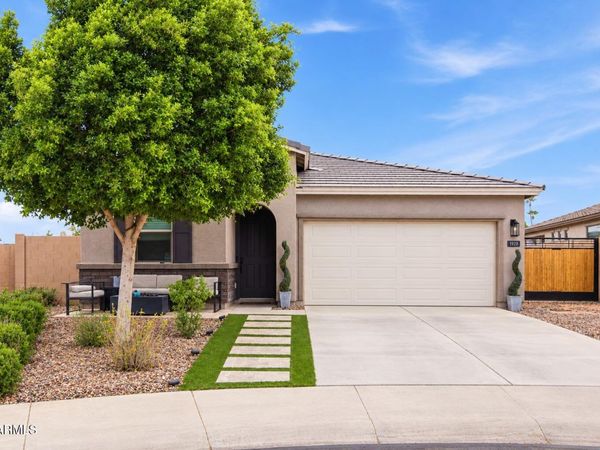 1928 S 82nd Circle, Mesa, AZ 85209