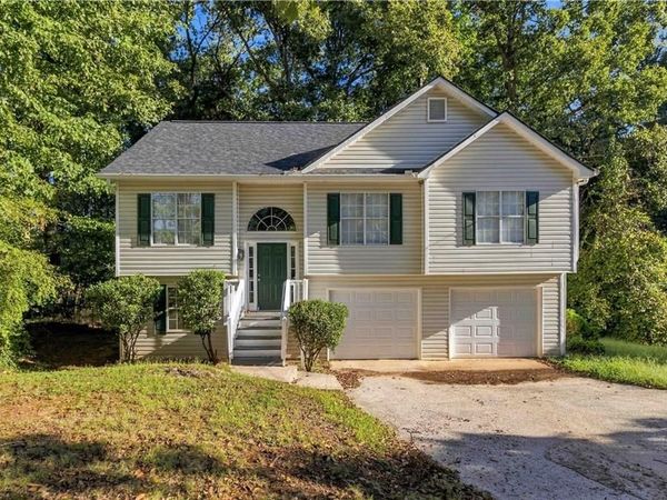 400 Camilla Circle SW, Mableton, GA 30126