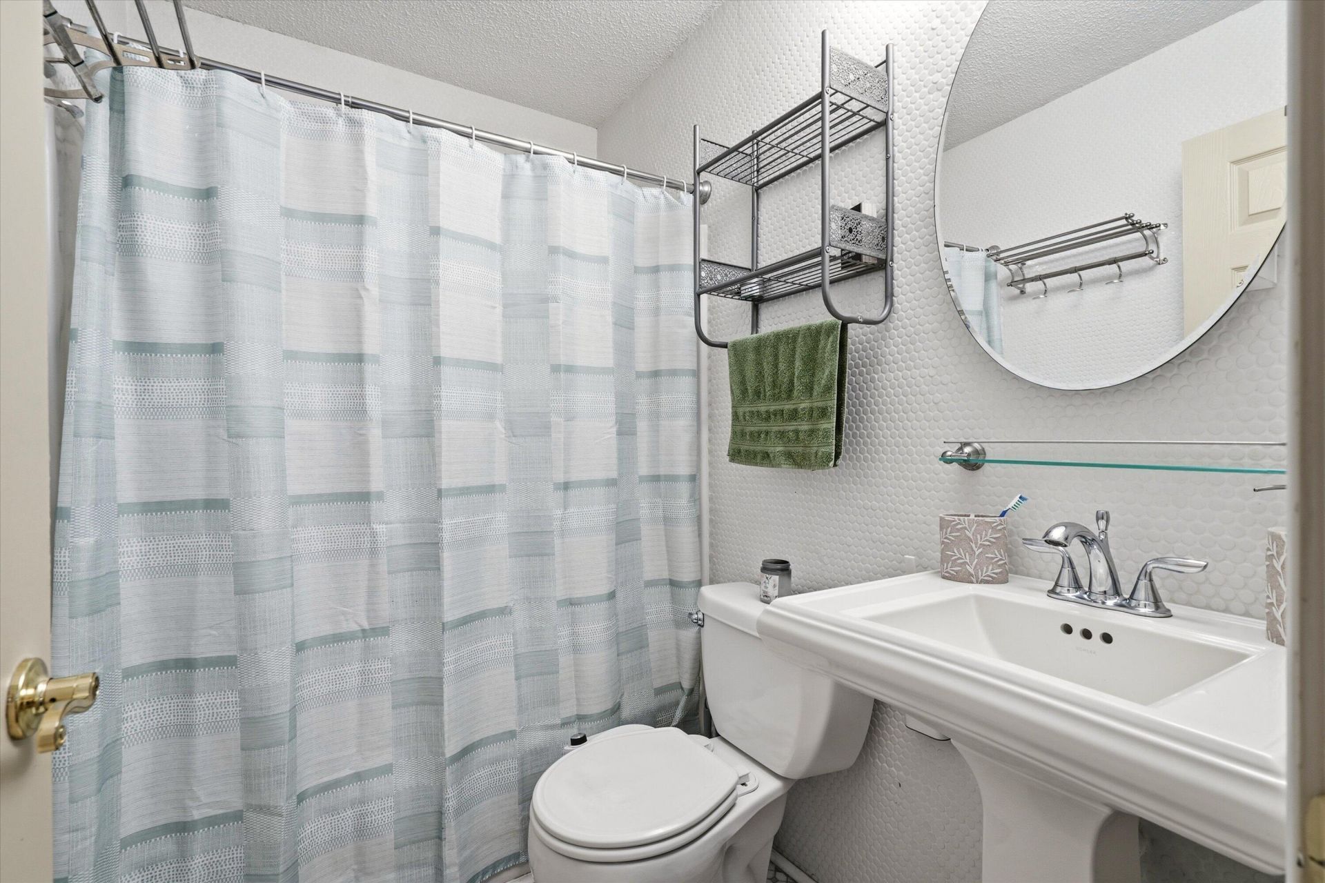 7911 Timbercreek Lane Photo 15