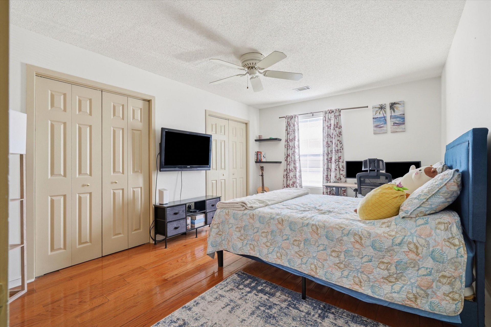 7911 Timbercreek Lane Photo 16