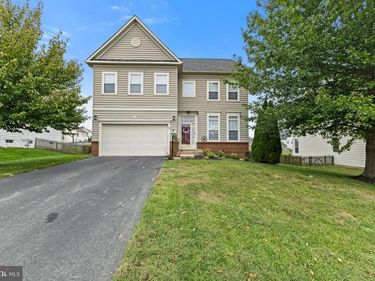 6 CHARTER GATE DRIVE , FREDERICKSBURG, VA 22406