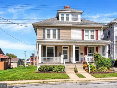 337 W MAPLE STREET, RED LION, PA 17356