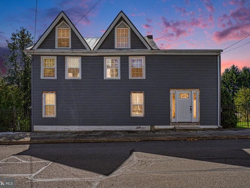 321 Pottsville Street, Lykens, PA 17048 Main Photo