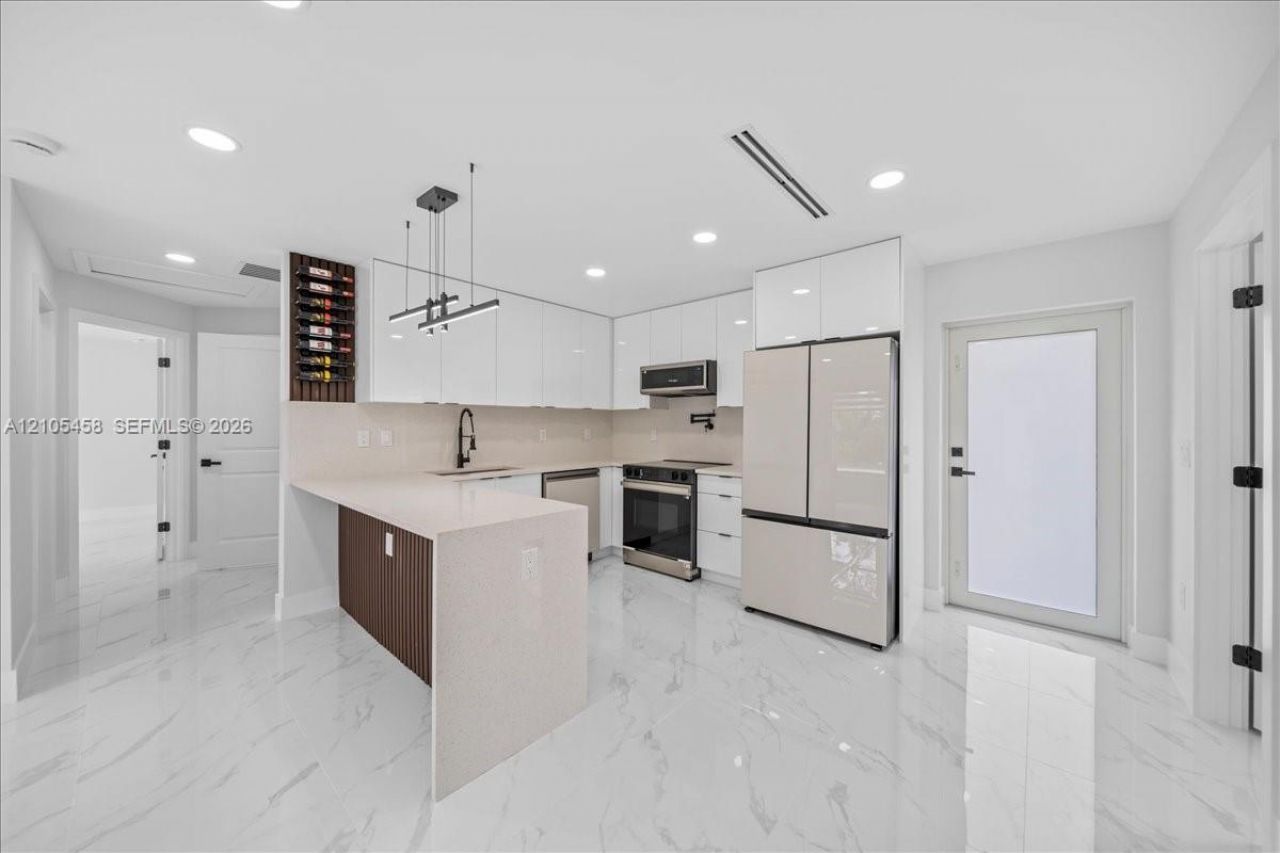 1053 S Joponica , Lehigh Acres, FL 33974 Photo