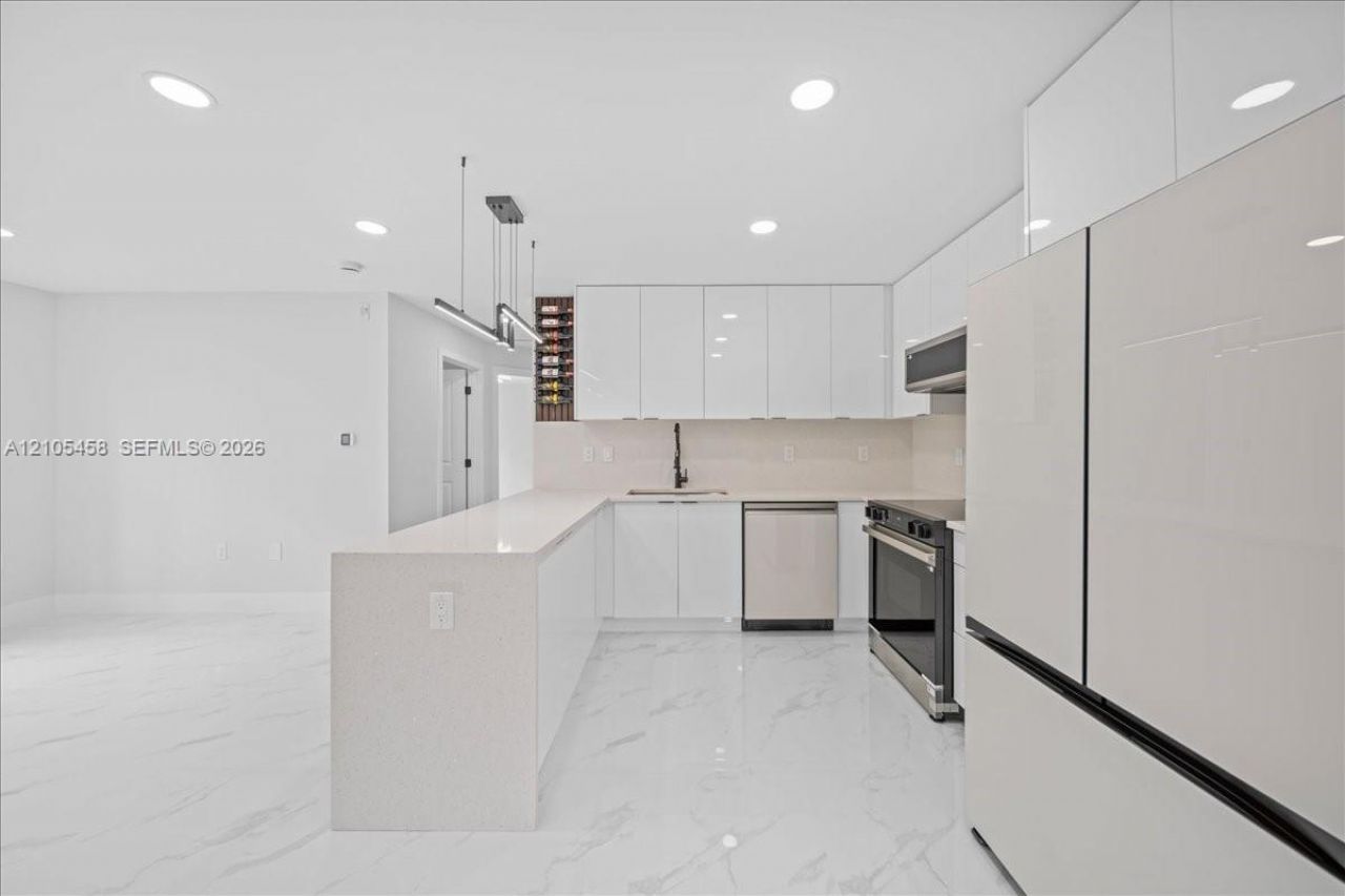 1053 S Joponica , Lehigh Acres, FL 33974 Photo