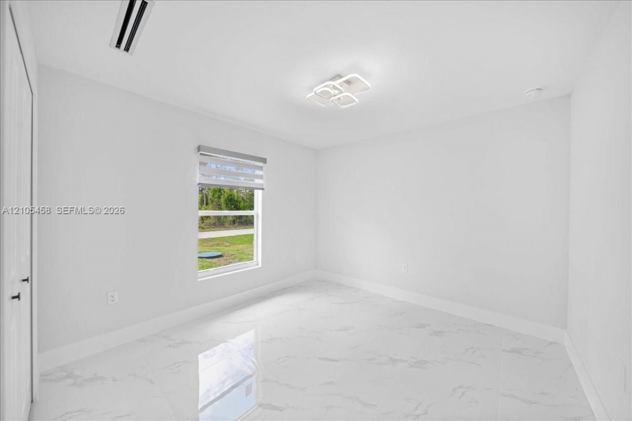 1053 S Joponica , Lehigh Acres, FL 33974 Photo