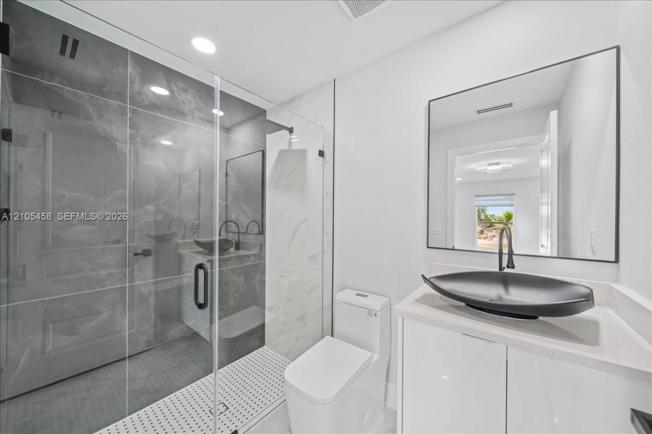 1053 S Joponica , Lehigh Acres, FL 33974 Photo
