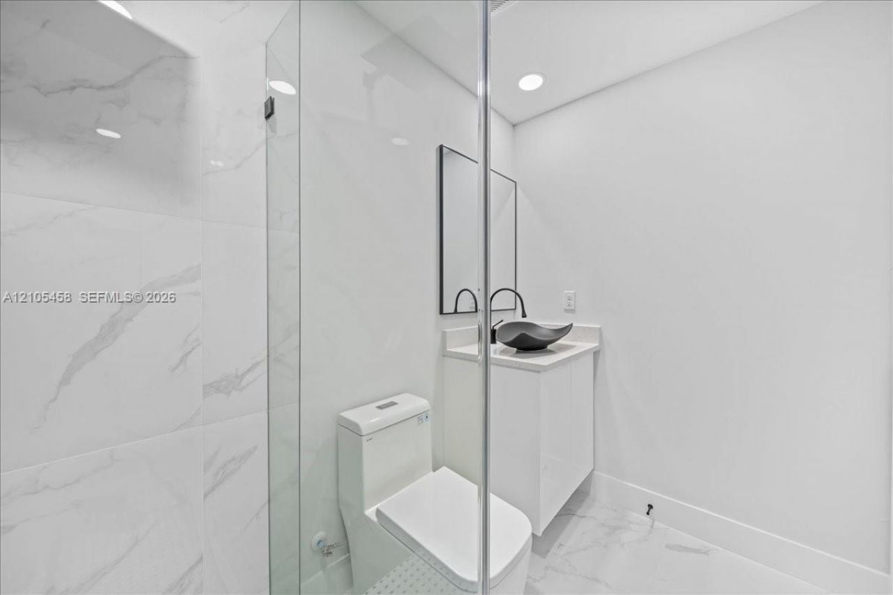 1053 S Joponica , Lehigh Acres, FL 33974 Photo