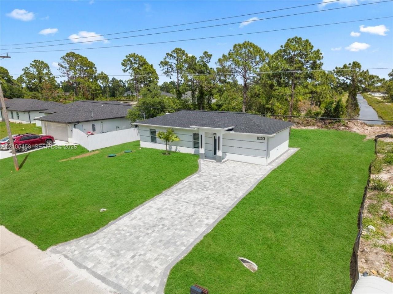 1053 S Joponica , Lehigh Acres, FL 33974 Photo