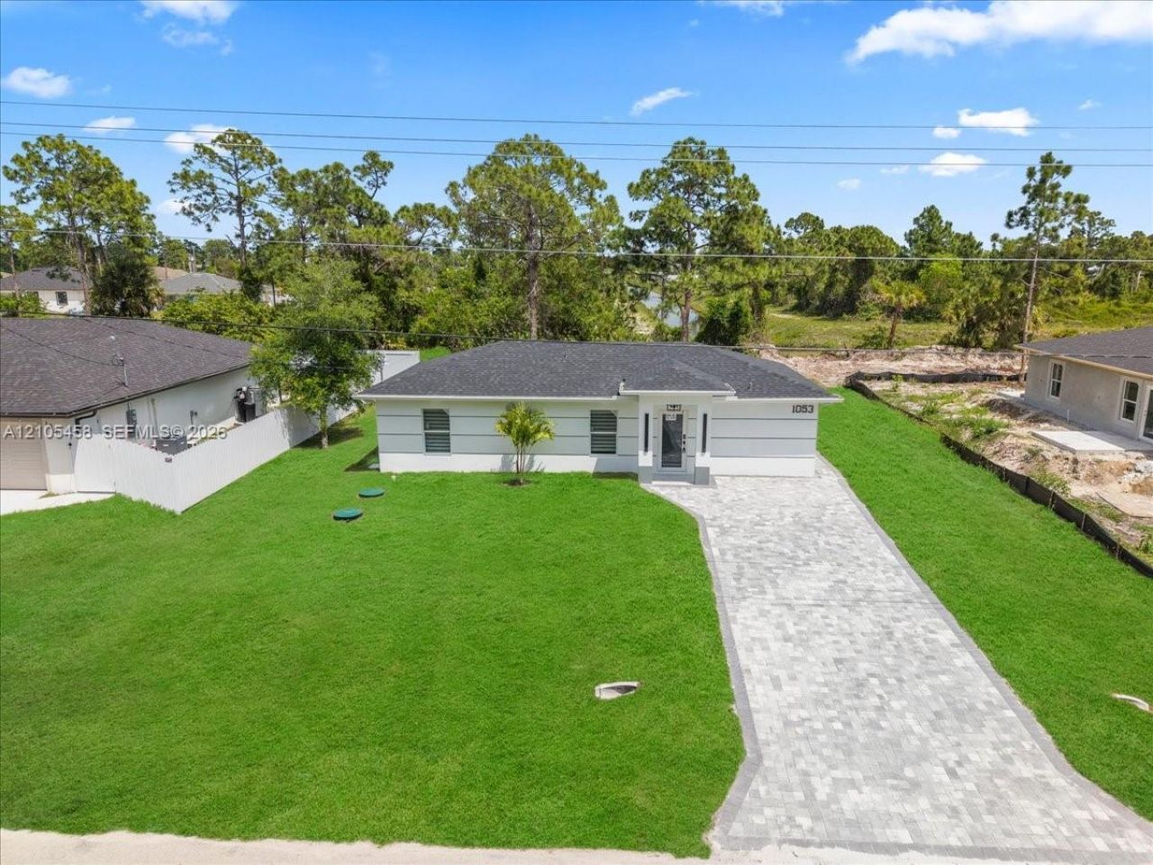 1053 S Joponica , Lehigh Acres, FL 33974 Photo