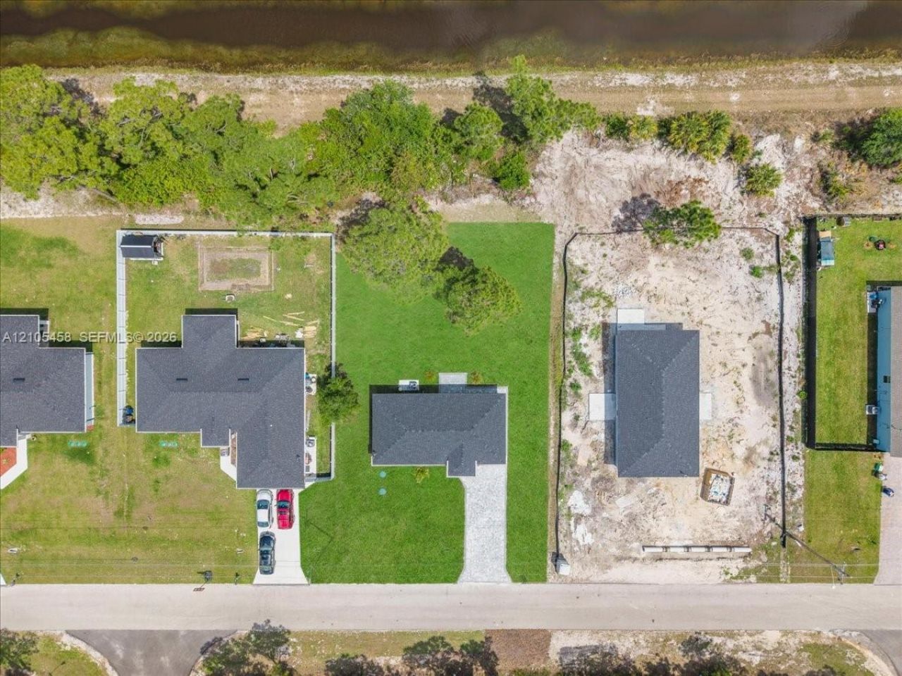 1053 S Joponica , Lehigh Acres, FL 33974 Photo