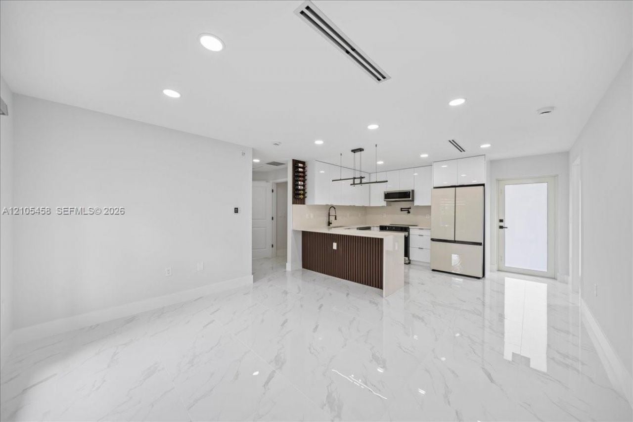 1053 S Joponica , Lehigh Acres, FL 33974 Photo