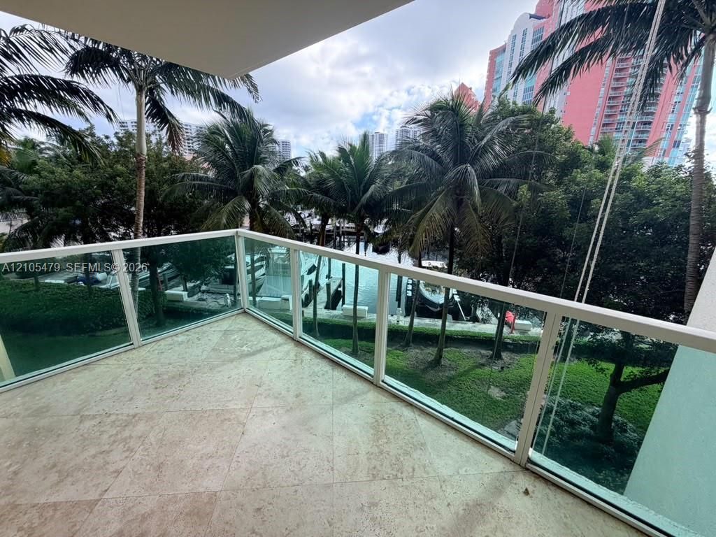 3340 NE 190th St, Unit 308, Aventura, FL 33180 Photo
