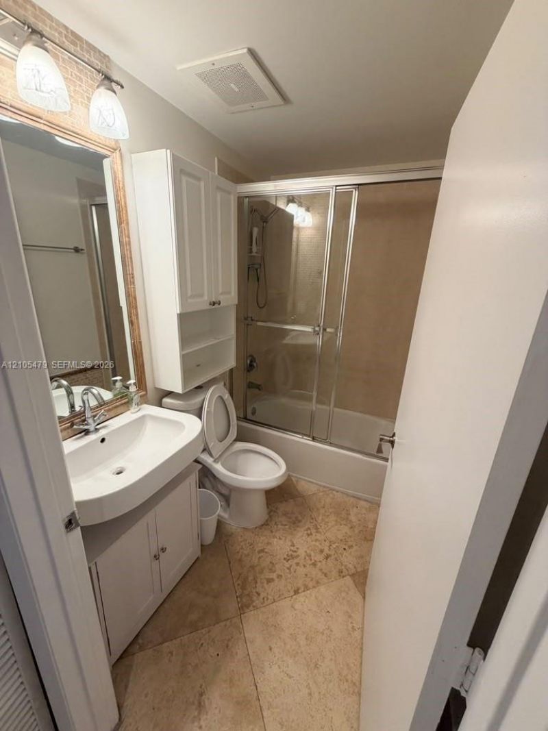 3340 NE 190th St, Unit 308, Aventura, FL 33180 Photo